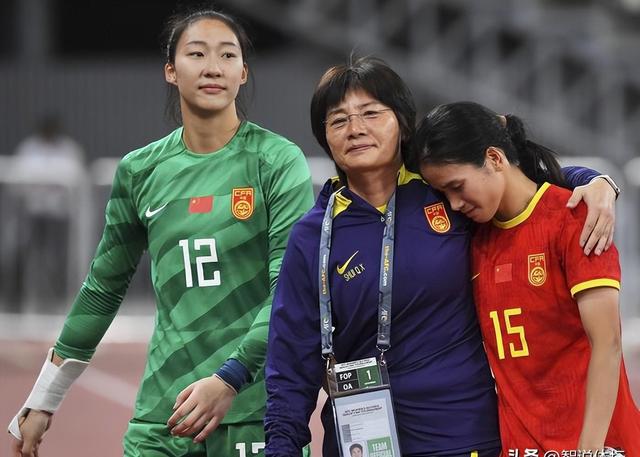 中国选手在女足国际赛场上崭露头角