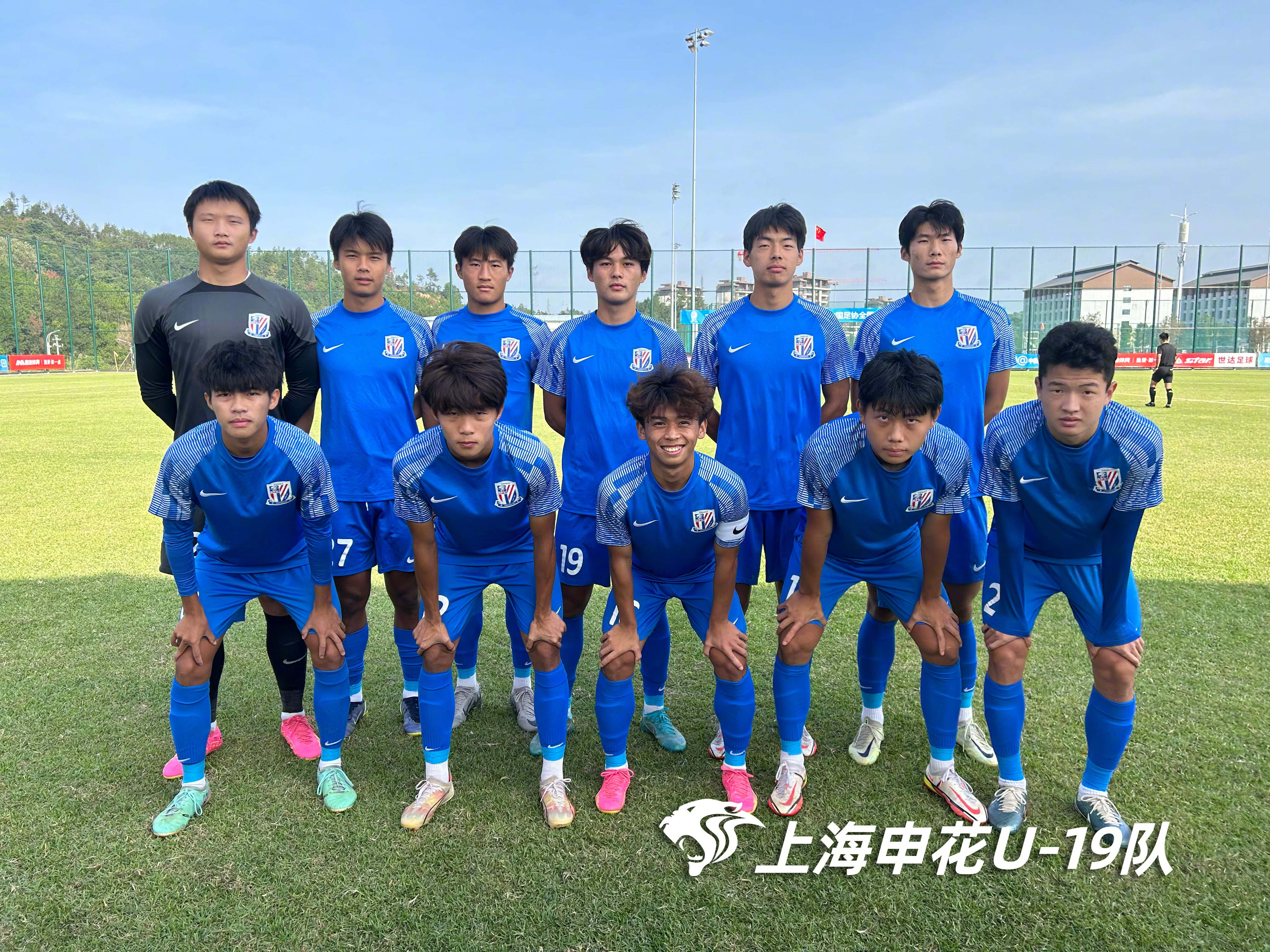 乐鱼官网介绍-上海队被完胜，沦为对手轰炸目标的简单介绍